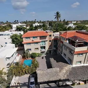 https://aparta-hotel-las-rosa.comcaribbean.com